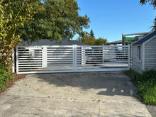 Load image into Gallery viewer, Slat Gates