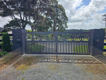 Load image into Gallery viewer, Slat Gates