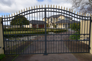 Curved Top Aluminum Gate